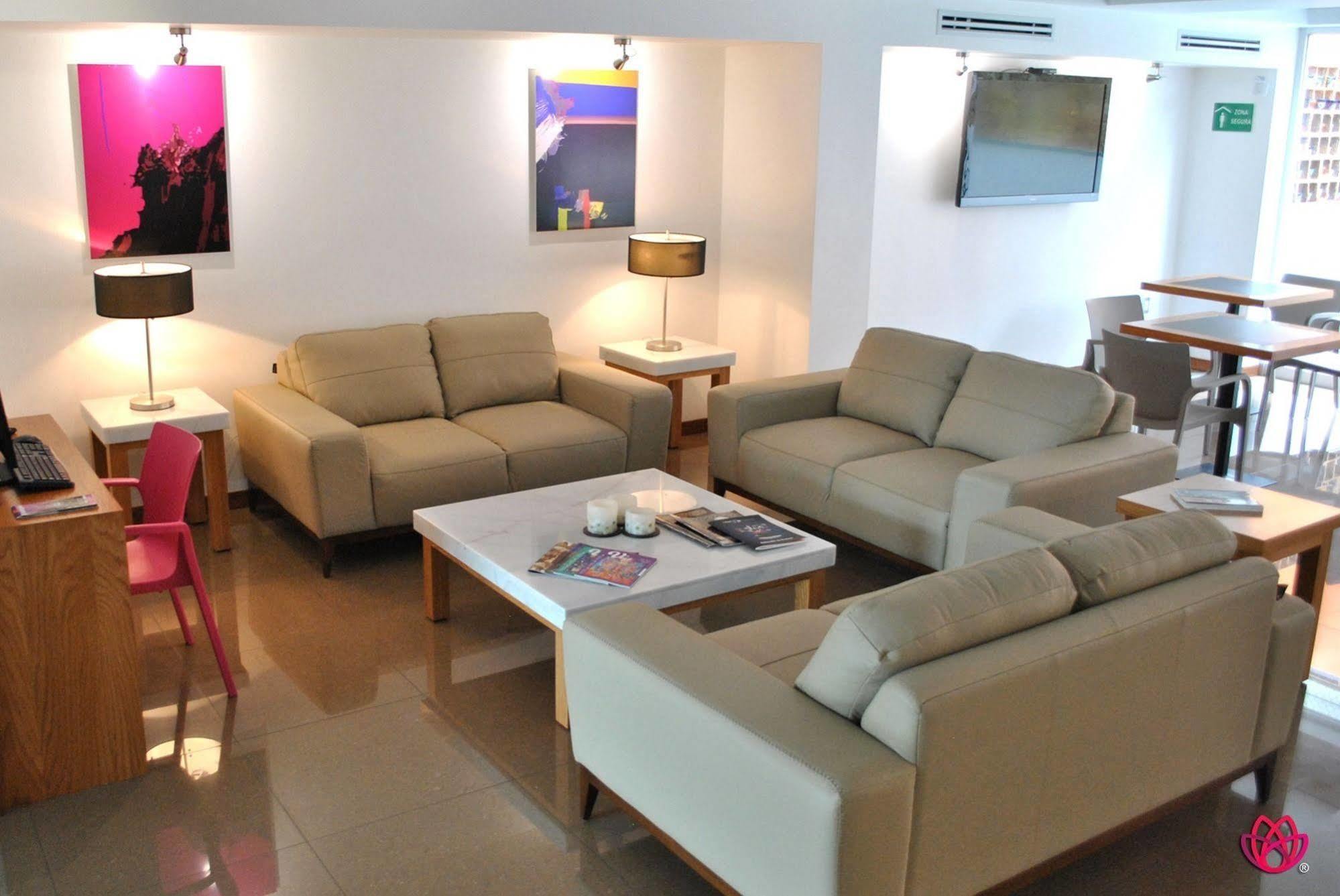 Hotel Y Tu Expo Guadalajara Extérieur photo