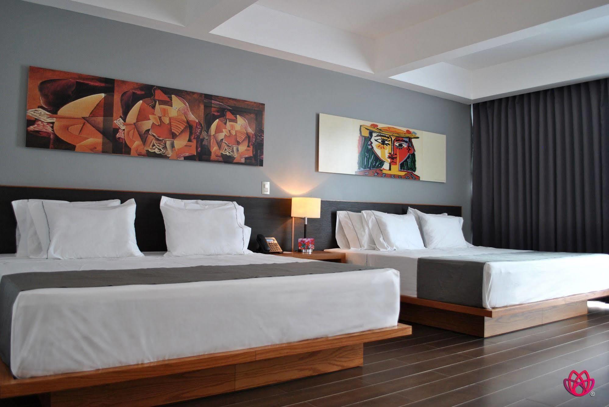 Hotel Y Tu Expo Guadalajara Extérieur photo