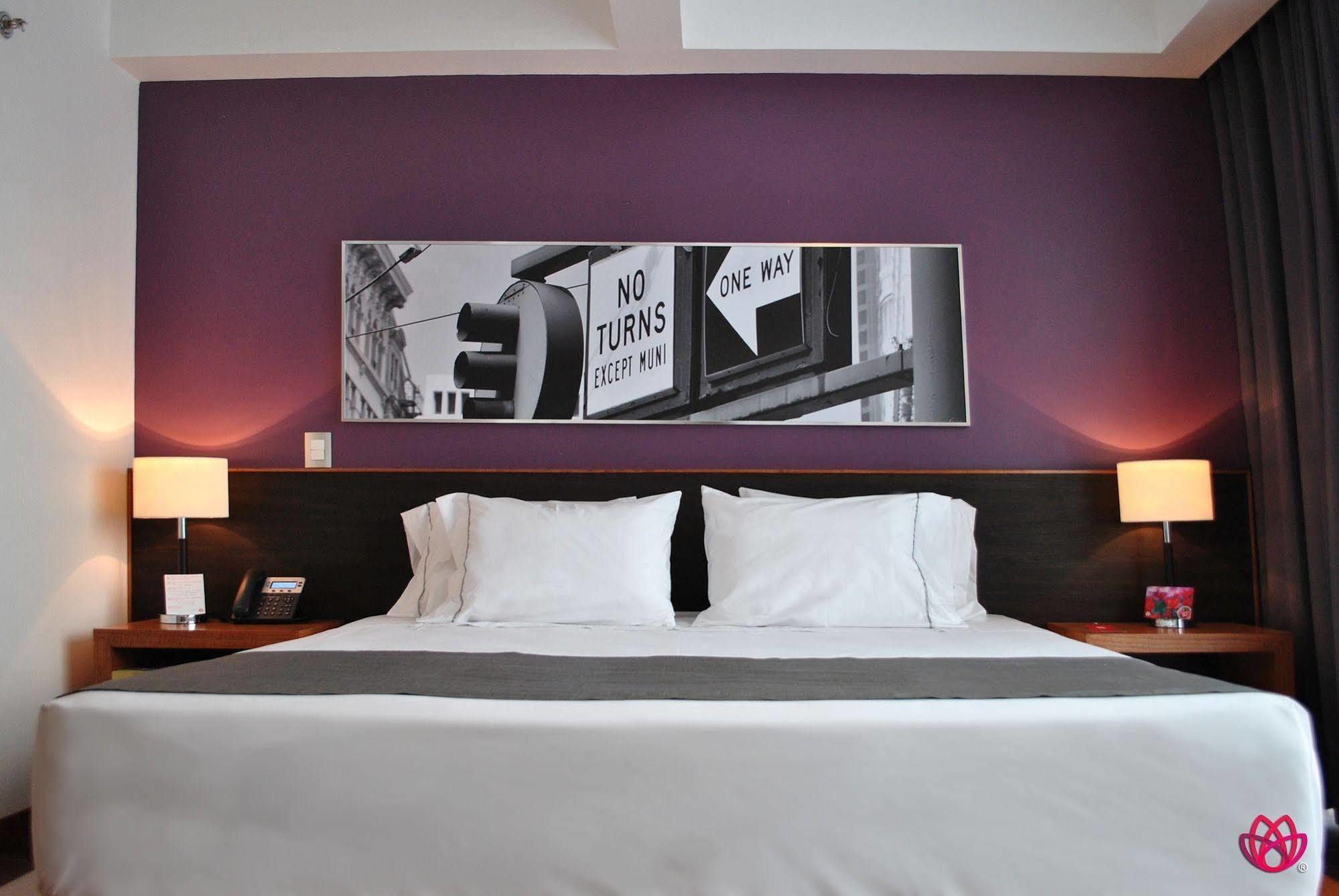 Hotel Y Tu Expo Guadalajara Extérieur photo